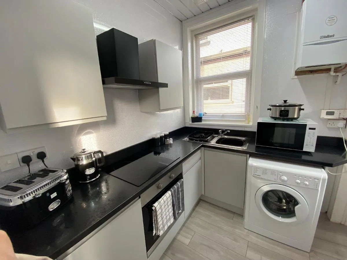 Blackpool Abode - 124 Elite Apartments